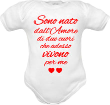 Carica l&#39;immagine nel visualizzatore di Gallery, -2 cuori Body neonato frase d&#39;amore di mamma e papà
